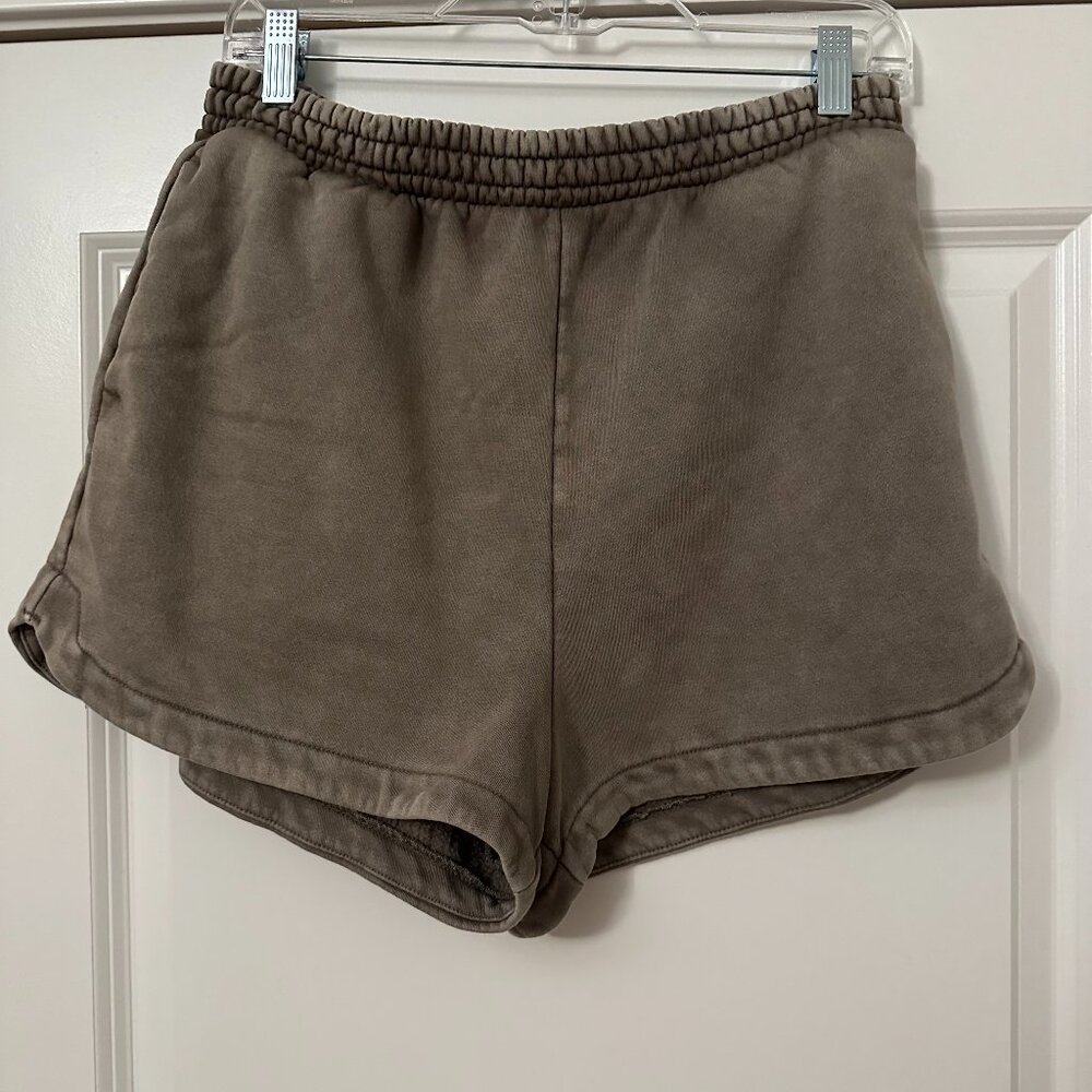 Gap Vintage Soft Dolphin Shorts - M